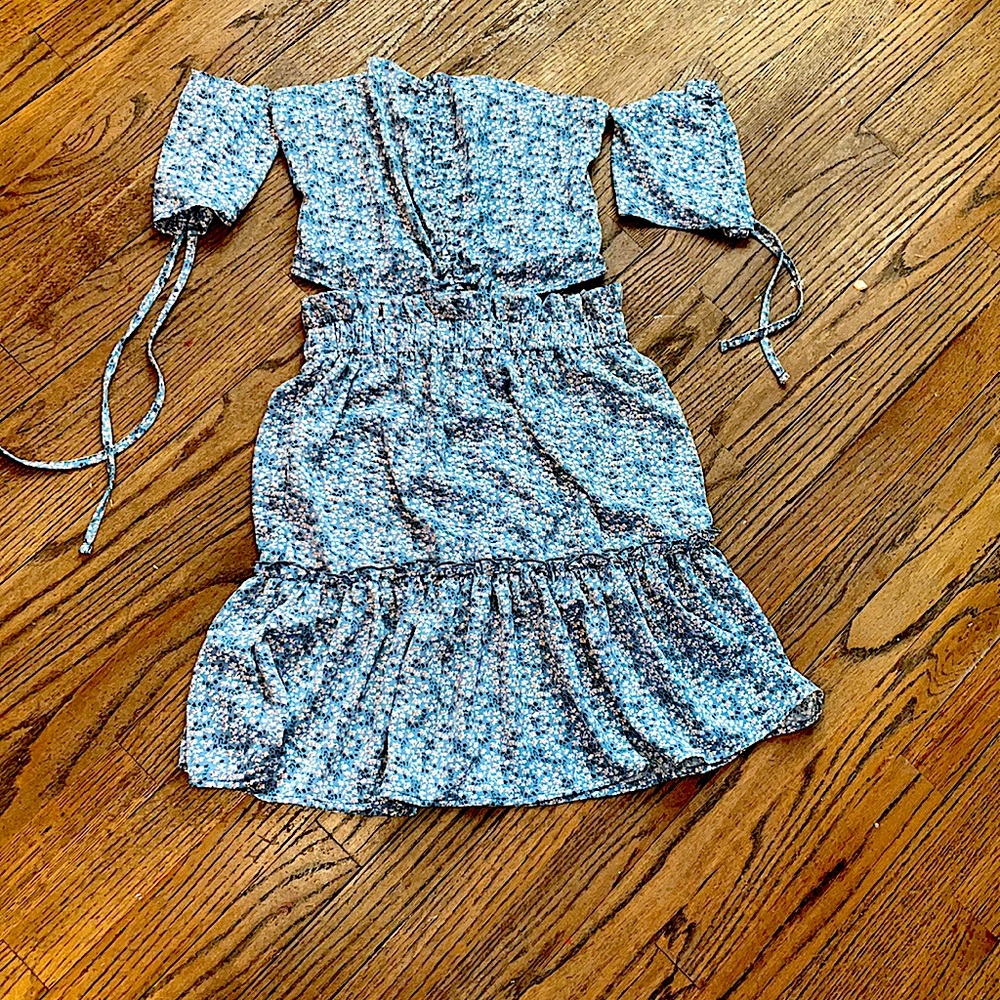 Crop top with skirt set!